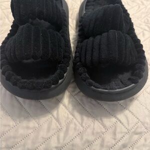 Women’s Black Plush Strap Sandals